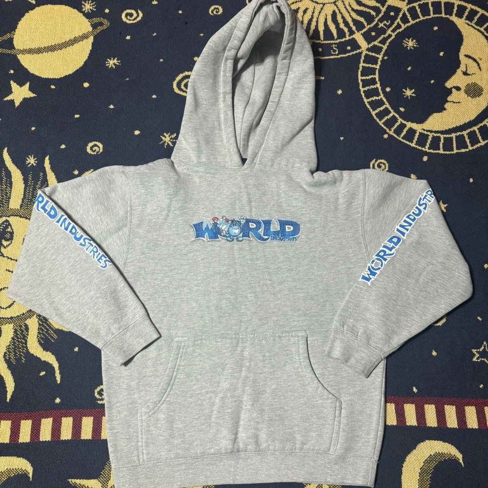 Vintage Rare World Industries 90s Archive Y2K Grey Hoodie Size S Water Boy Skate